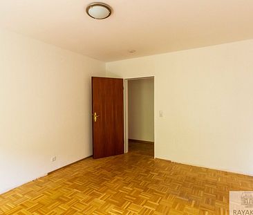 Schöne 2-Zimmer-Wohnung in Urdenbach mit großem Balkon und Wellnessbereich im Gebäude - Photo 3