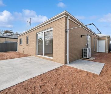 22 Uptown Crescent - Photo 5