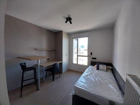 Location Appartement 1 pièce 18m² ORLEANS 45000 - Photo 2