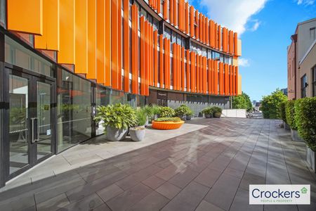 The Penthouse at ORANGE - Photo 3