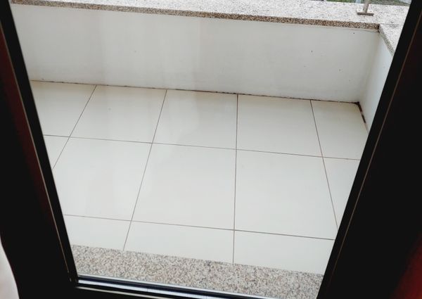 T2 for rent, next to the Glicínias Shopping Center, Aveiro.