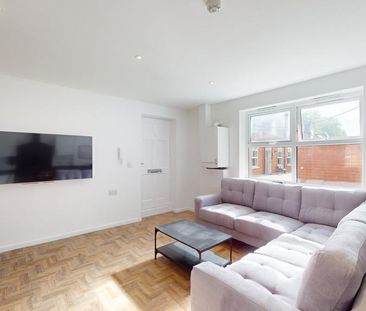 6 bedroom house to rent - Photo 1