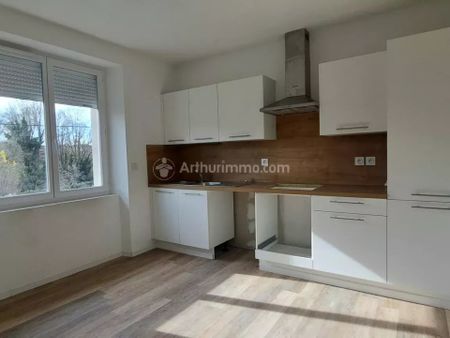 Location Appartement 4 pièces 79 m2 à Carmaux - Photo 3