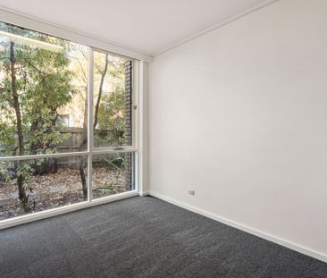 Two Bedroom Apartment with a Huge Outdoor Areas in a Quiet Street - Photo 1