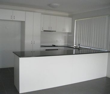 6 Hann Way, Brassall, Qld 4305 - Photo 2