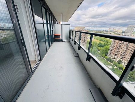 For Lease - 10 Inn on the park Drive Unit# 1605, Toronto, Ontario - Photo 5
