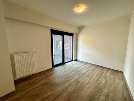 Appartement te huur - Photo 2