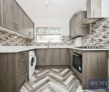 3 bedroom semi-detached house to rent - Photo 6