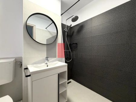 Apartament 2 camere renovat, bloc anvelopat | zona Calea Dorobanti - Fotografie 3