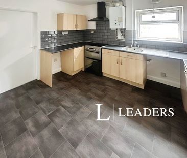 3 bedroom house to rent Reedham Way, ST2 - Photo 1