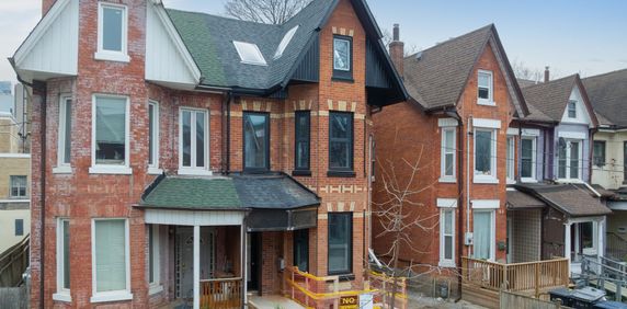 For Lease - 23 Ross Street Unit# 1, Toronto, Ontario - Photo 2