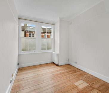1 bedroom ground floor flat to rent - Photo 2