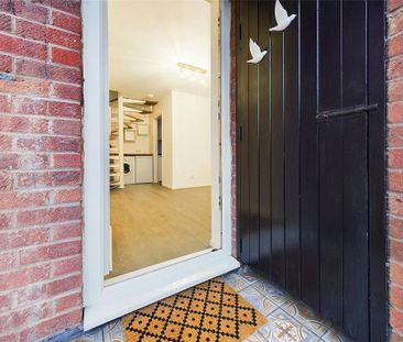 1 bedroom terraced house to rent - Photo 2