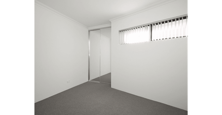 Property headline and description 🏡 Modern 3x2 Home with Double Garage – Prime Banksia Grove Location WITHIN 100m from the shops! - Photo 3