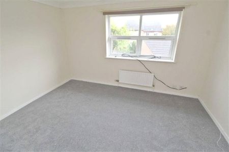 2 bedroom house to rent Lastingham Grove, Emerson Valley, Milton Keynes, Buckinghamshire, MK4 - Photo 3