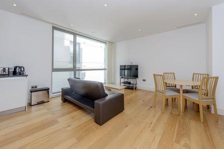 £623.08 per week (£2,700.00 per month) - Photo 3