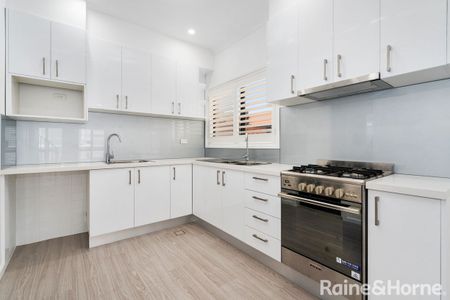 1/11 Piper Street, West Hoxton, NSW 2171 - Photo 4