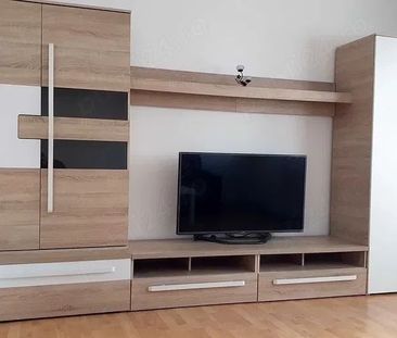 3 camere decomandat P-ta Victoriei // Centrala proprie // Bloc anvelop - Photo 1