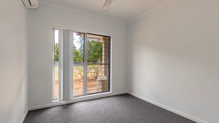 10 Sandon Place, Kelso QLD 4815 - House For Rent | Domain - Photo 4