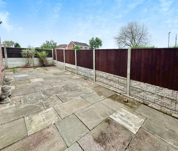 3 bedroom house to rent Coningswath Road, Carlton, Nottingham, NG4 - Photo 2