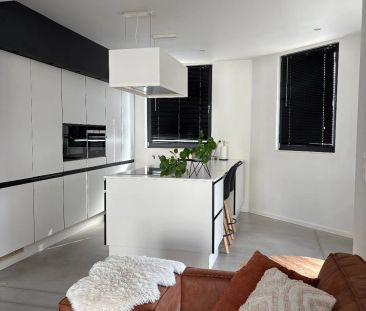 Woning te huur met 3 slpks en binnenkoer te Halle - Photo 2