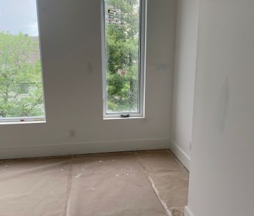 841 Grenon Ave - Photo 5