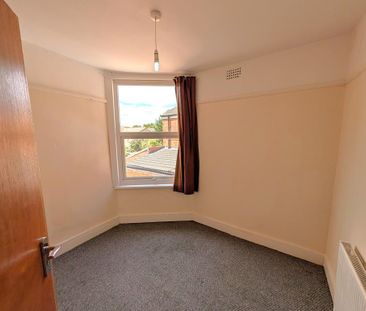 5 bedroom terraced house to rent - Photo 6