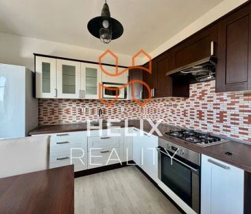 Pronájem bytu 1+1 s balkonem, 39 m - Photo 2