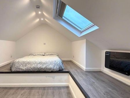 Room in a Shared Flat, Chichele Road, NW2 - Photo 3