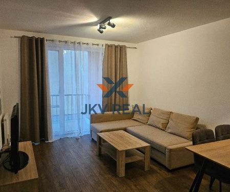 Na prenájom moderný 2,5-izbový byt na Čermánskom námestí – Fotografia 2