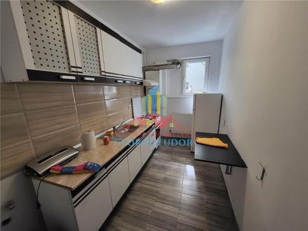 Inchiriere 2 camere decomandat Belsugului Residence - Fotografie 4