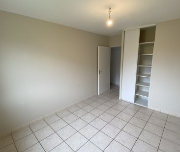 Location Maison 3 pièces 57m² FARGUES ST HILAIRE 33370 - Photo 2