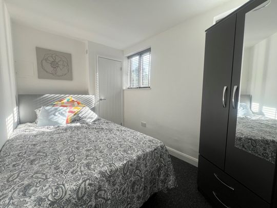 1 bedroom house share to rent - Photo 1