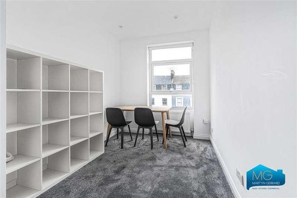 Brecknock Road, Tufnell Park, London, N7 - Photo 1