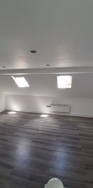 Studio Flat, Torridon Road, SE6 - Photo 1