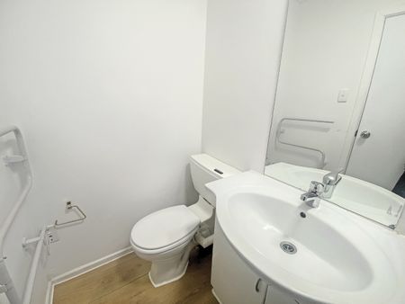 Apartment Living - Photo 2