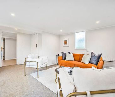 Beautiful & Spacious 4-Bedroom Home - Photo 2