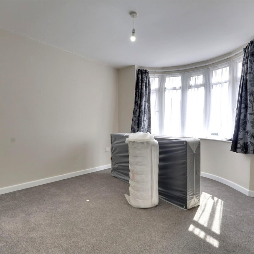 Hayling Avenue, Baffins Unfurnished - Photo 1