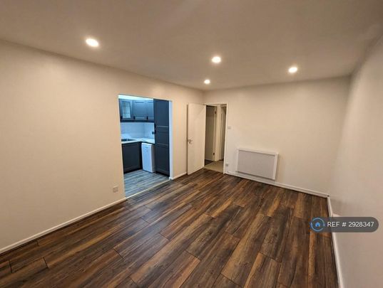 1 bedroom maisonette to rent - Photo 1