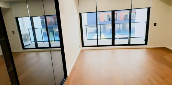 2 bed 2 bath-132 - Photo 2