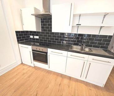 Room in a Shared Flat, South Rd, BS15 - Photo 3