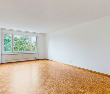 COMFORTABLE HOUSE IN A CENTRAL LOCATION - Photo 1