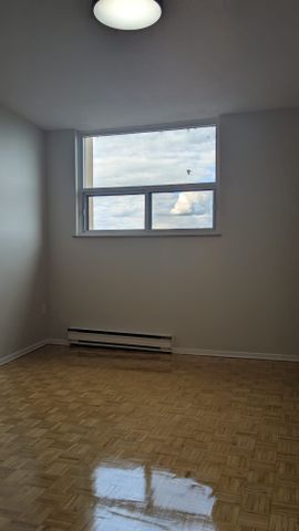 For Lease - 5348 Lakeshore Road Unit# 510, Burlington, Ontario - Photo 2