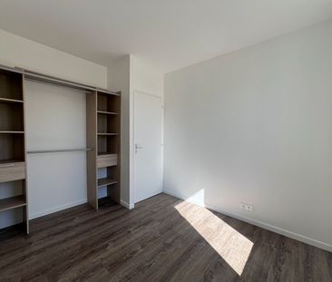 Location Appartement 3 pièces 46m² - Photo 4