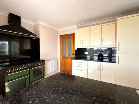 Cissbury Crescent, Saltdean - Photo 2
