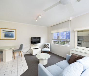 29/2A Henry Lawson Avenue, McMahons Point NSW 2060 - Apartment For ... - Photo 6