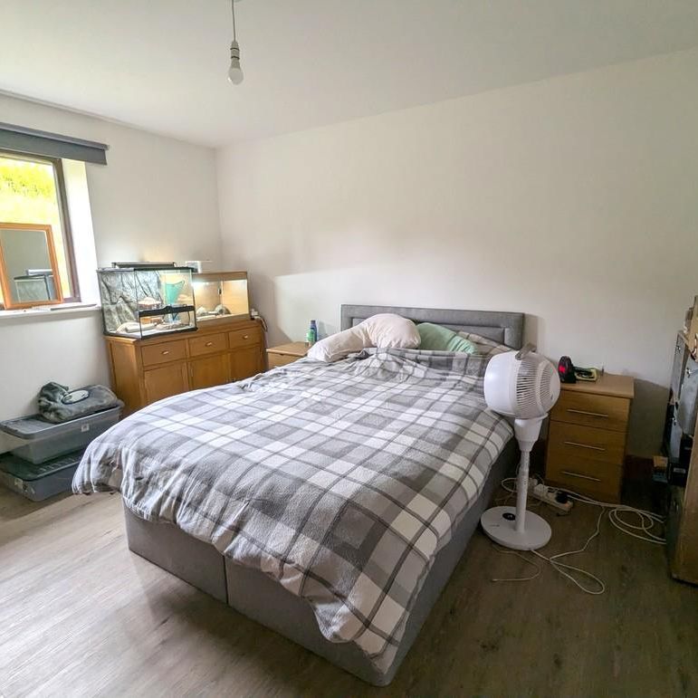 1 bedroom semi-detached bungalow to rent - Photo 1