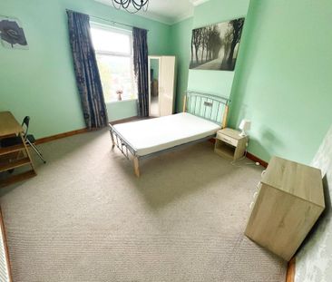 1 bedroom in a house share to rent - Photo 3