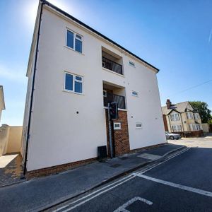 Hollow Way, Cowley, Oxford, Oxfordshire, OX4 - Photo 3