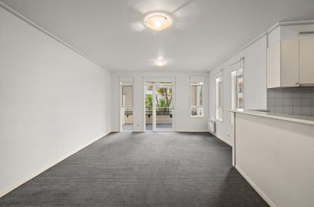 39/6 Graham Street, Port Melbourne - Photo 5